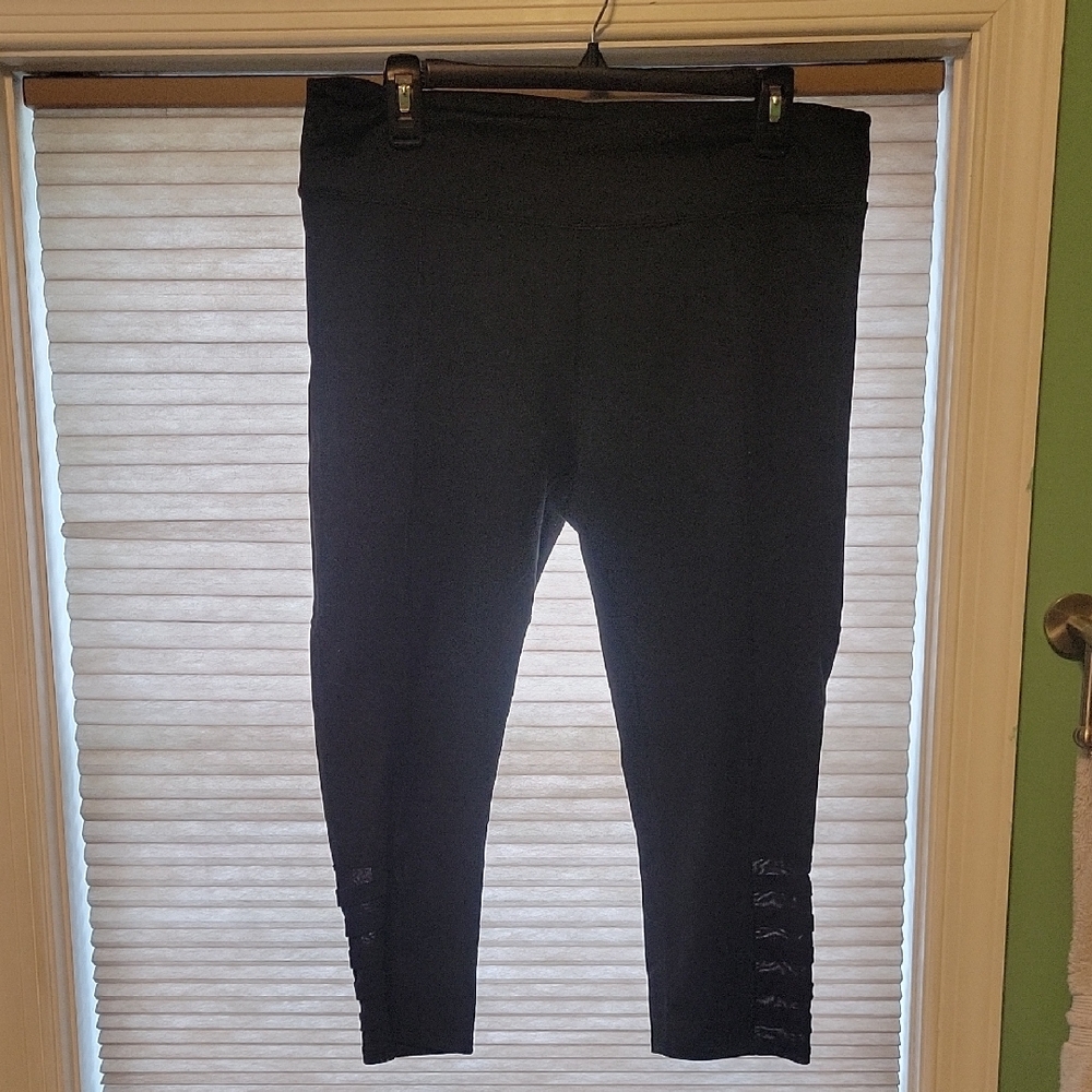 Fabletics Black Activewear Leggings